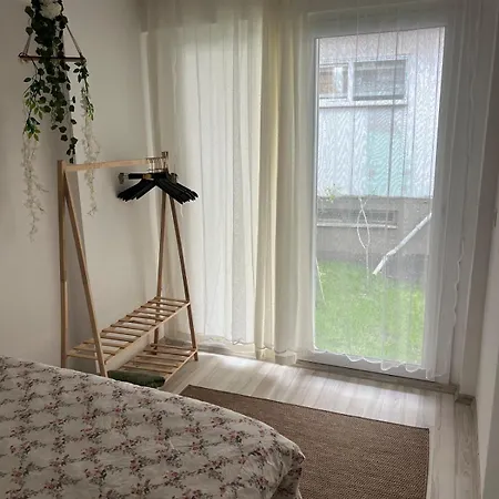 Garden House & Private House With Garden Appartement